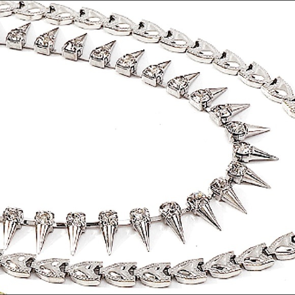 Spiked Silver Zircon Multilayered Choker Necklace - Picture 4 of 6